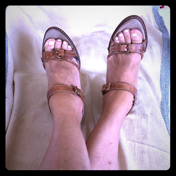 miu miu Vachetta sandals. - Picture 2 of 7